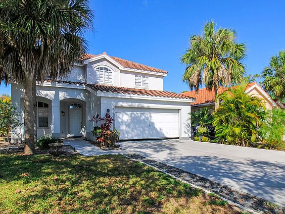2nd image of 135 Lady Palm Dr