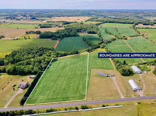 Acreage Bannockburn Rd, North Wiltshire, PE C0A 1Y0