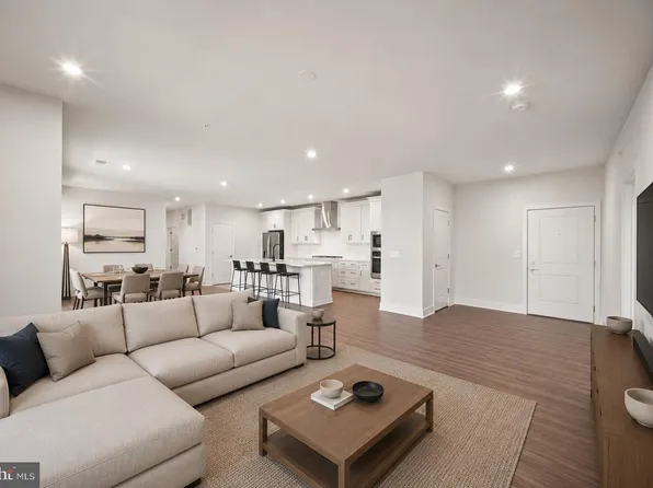23640 Bolton Crescent Ter #403, Ashburn, VA 20148