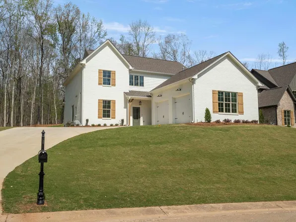 660 Lime Creek Way, Chelsea, AL 35043