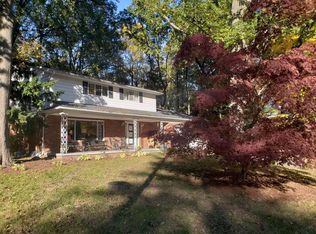 3033 Newcastle Rd, Ann Arbor, MI 48104
