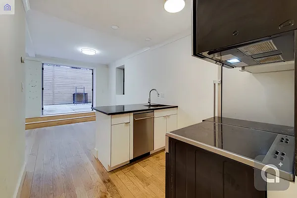 Rented by MAPT Residential LLC | media 4