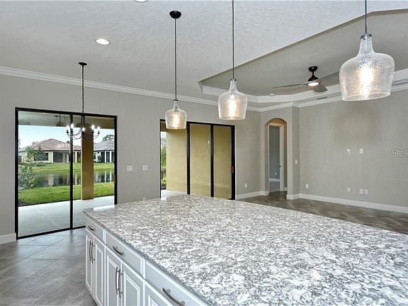 5th image of 5601 Semolino St