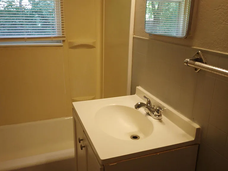 2618 SW Clay St — Photo 18