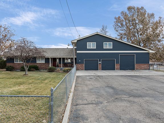Apartment above garage