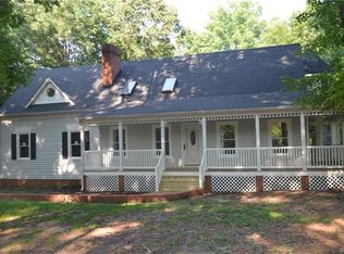9607 Dry Creek Rd, Chesterfield, VA 23832