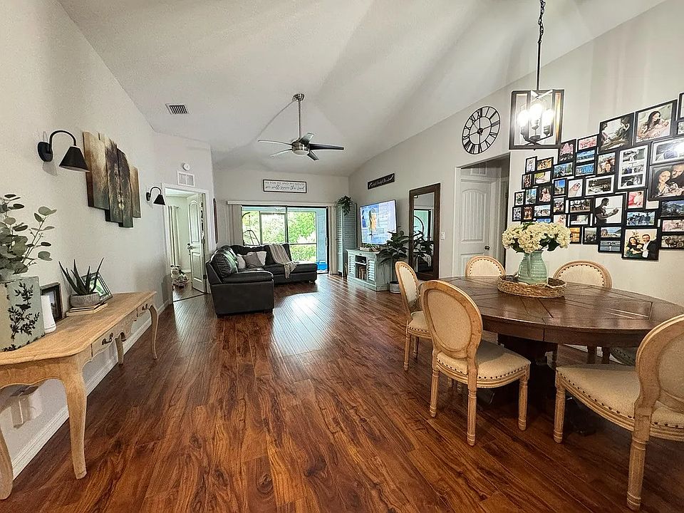 1st image of 210 San Casciano Ln