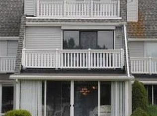61626 Colony Bay Drive 15 #15, Cassopolis, MI 49031