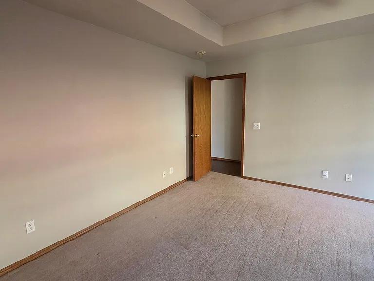 6820 NW 135th Cir — Photo 16