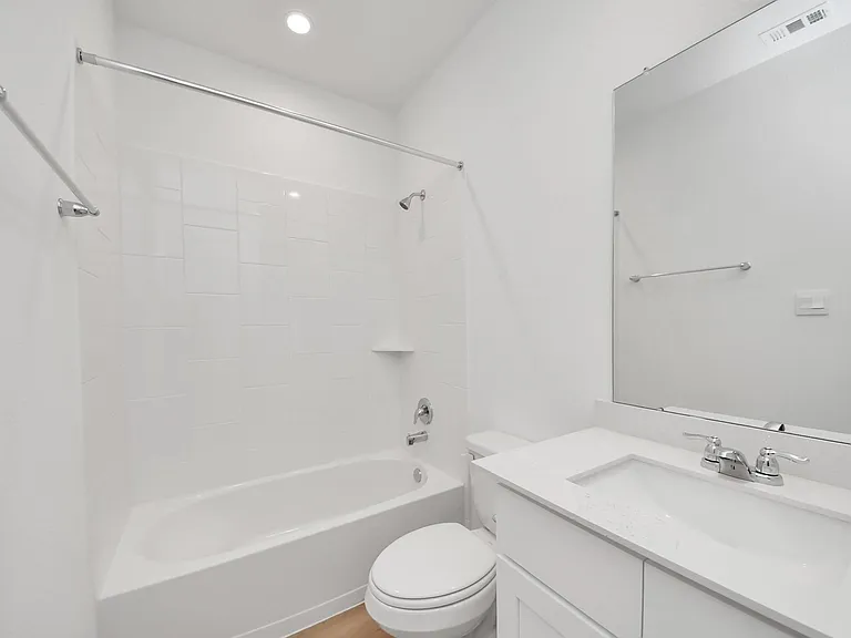 8550 Tropical Breeze Way — Photo 13