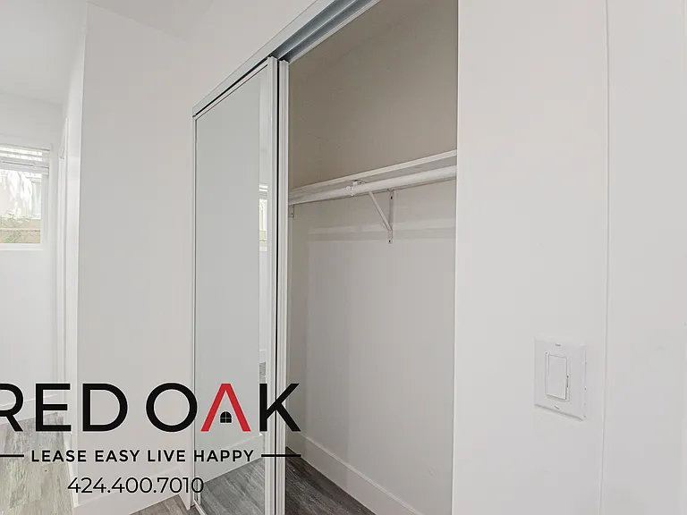 1350 N Fuller Ave #4 — Photo 25