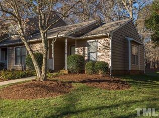 215 Applecross Dr, Cary, NC 27511