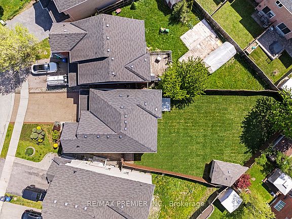 2nd image of 6 Lockburn Cres