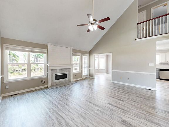 3rd image of 4153 Quinn Dr
