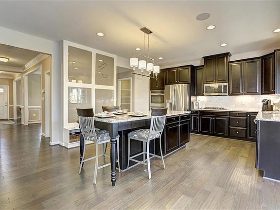 3rd image of 12890 Drumdow Ln