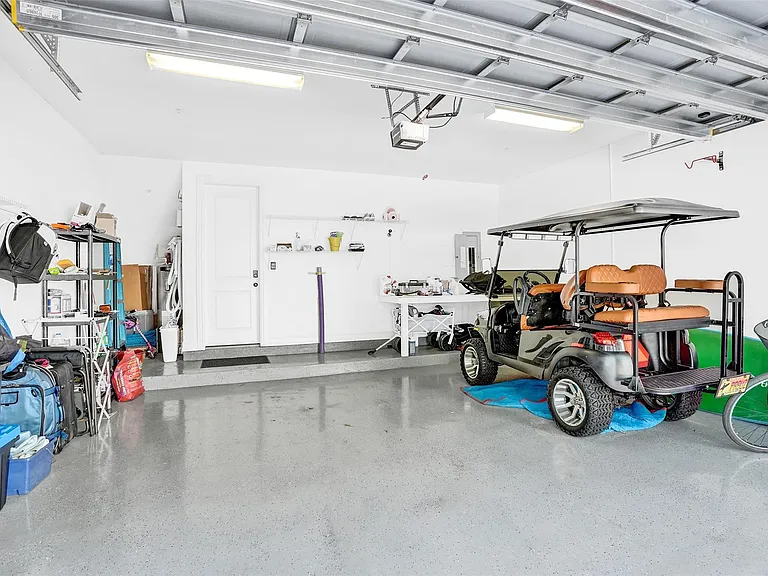381 E Cannery Row Cir — Photo 46