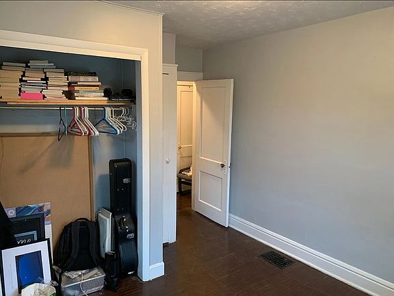 5th image of 852 Northwest Blvd