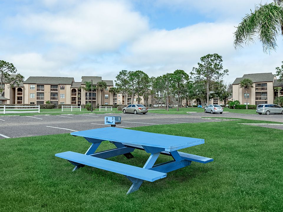 Building Photo 5