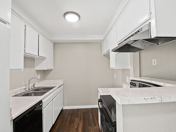 2nd image of 1475 E Date St APT 216