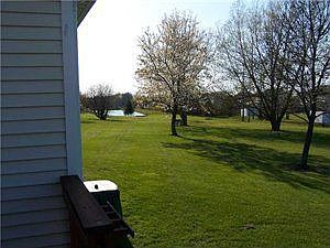 4th image of 36 Hastings Dr