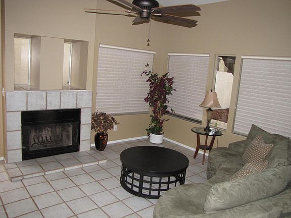5th image of 2750 W Begonia Pl