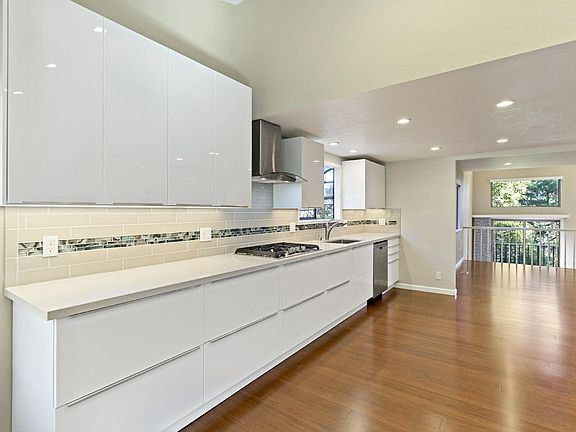 Kitchen - New Cabinets and Stone Countertop