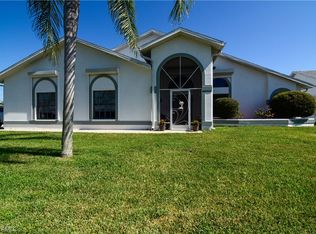 17500 Fan Palm Ct, North Fort Myers, FL 33917