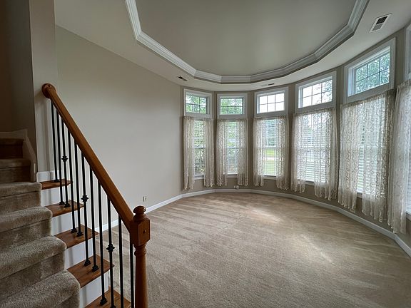 3rd image of 9720 Royal Colony Dr