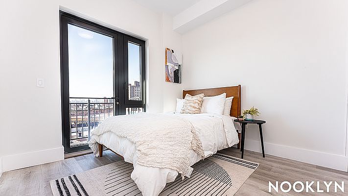 1st image of 1510 Gates Ave Penthouse 13