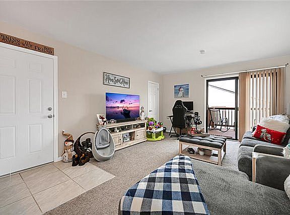 5th image of 5200 Hilltop Dr APT W25