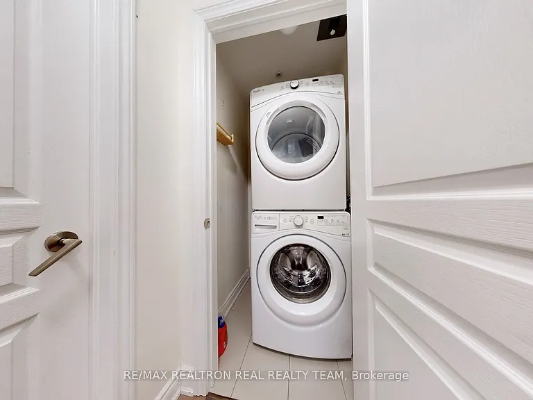 3170 Erin Mills Pkwy #332 — Photo 29