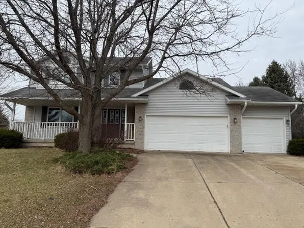 1033 Starlight Ln, Cottage Grove, WI 53527