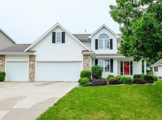 5424 SE 28th St, Des Moines, IA 50320