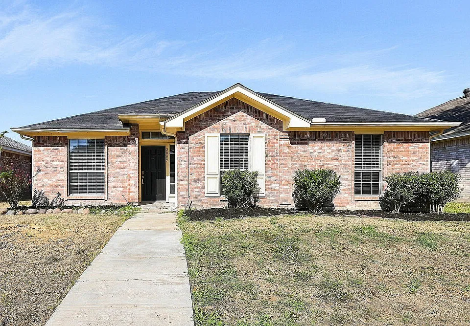 2009 Creek Royal Dr