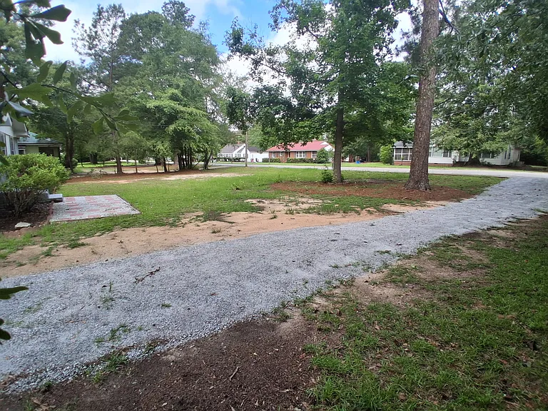 836 Mimosa Dr — Photo 12