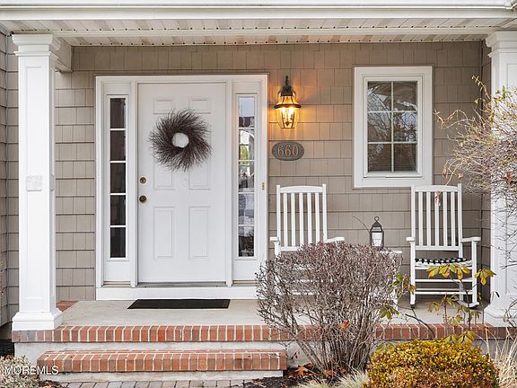 4th image of 660 Point Avenue