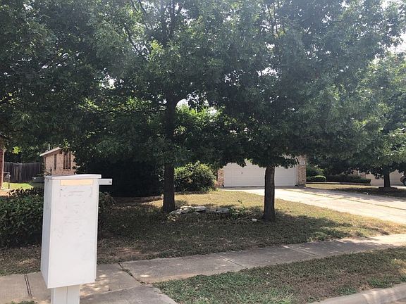 3rd image of 5948 Crestview Dr