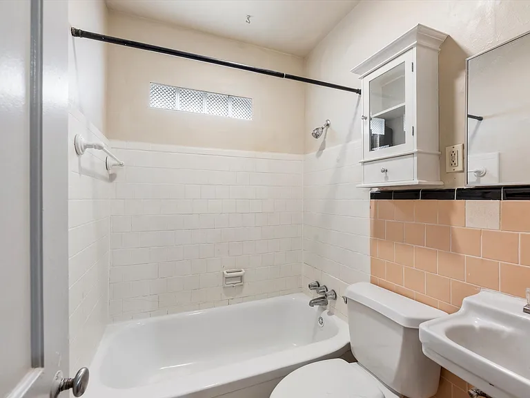 1849 Colquitt St #4 — Photo 10