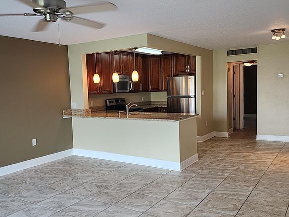 4th image of 2424 W Tampa Bay Blvd APT B104