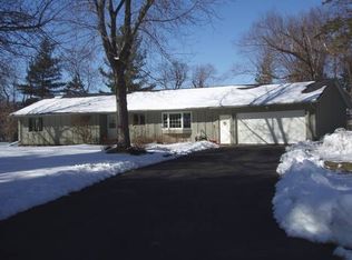 1640 Riverwood Ln, Wisconsin Rapids, WI 54494