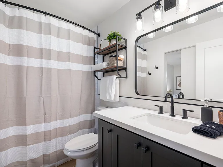 6911 E Monterey Way — Photo 4