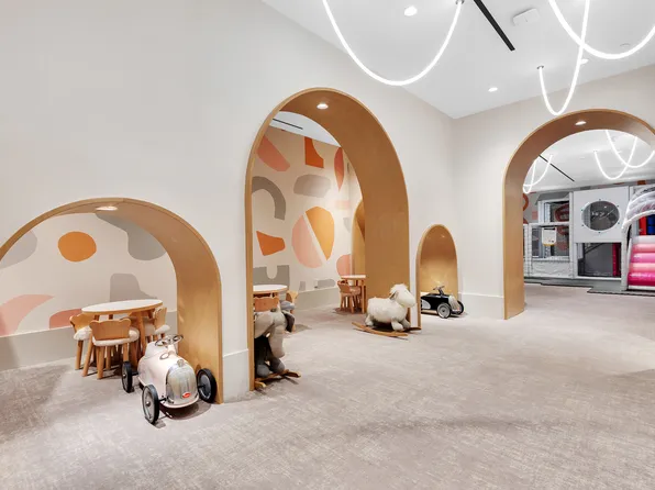 310 East 86th Street image 11 of 16