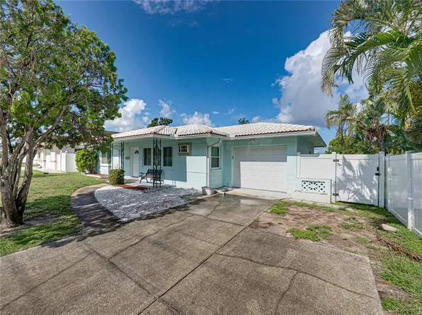 3160 52nd St N, Saint Petersburg, FL 33710