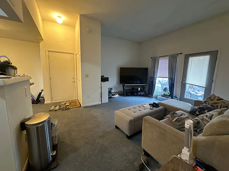 University Park Apartments near Cornell University — Photo 73