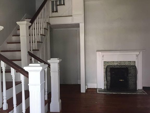 5th image of 1325 Shepherd St