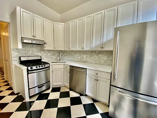 Rented by Brown Harris Stevens | media 9