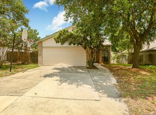 11419 Red Feather Ln, San Antonio, TX 78245