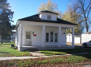 16 E Church St, Bowling Green, MO 63334