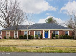 4310 Green Pine Ct, Louisville, KY 40220