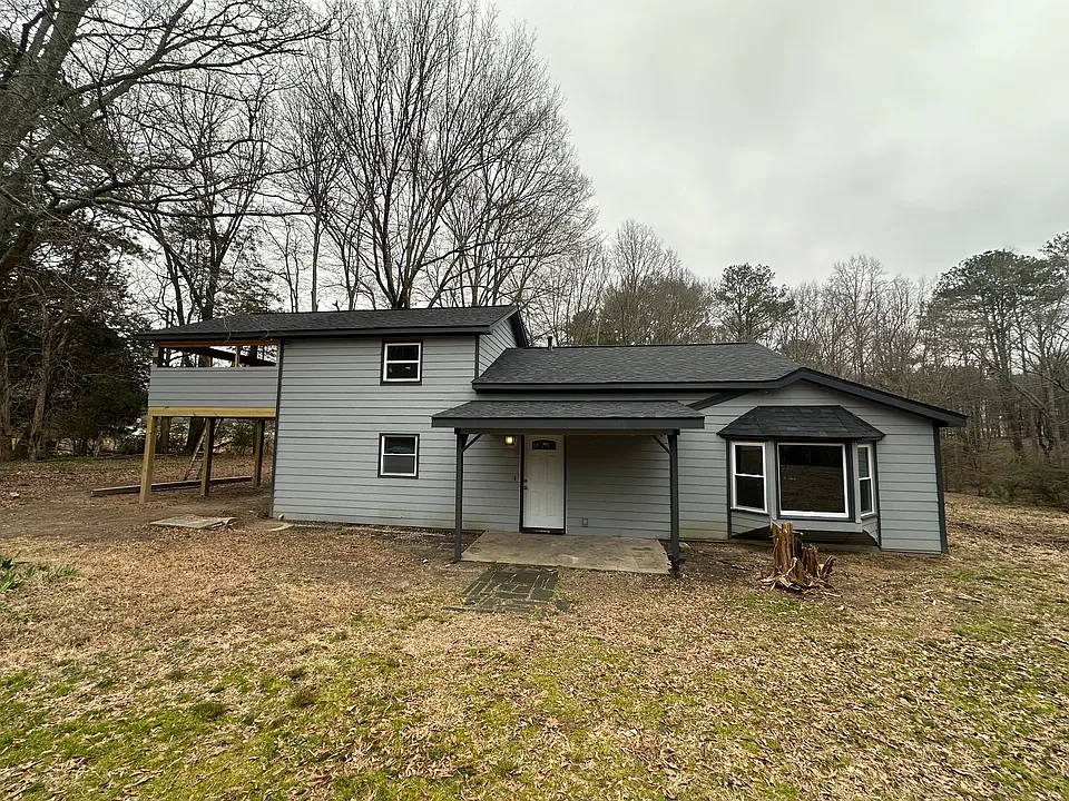 35 Ellis Rd